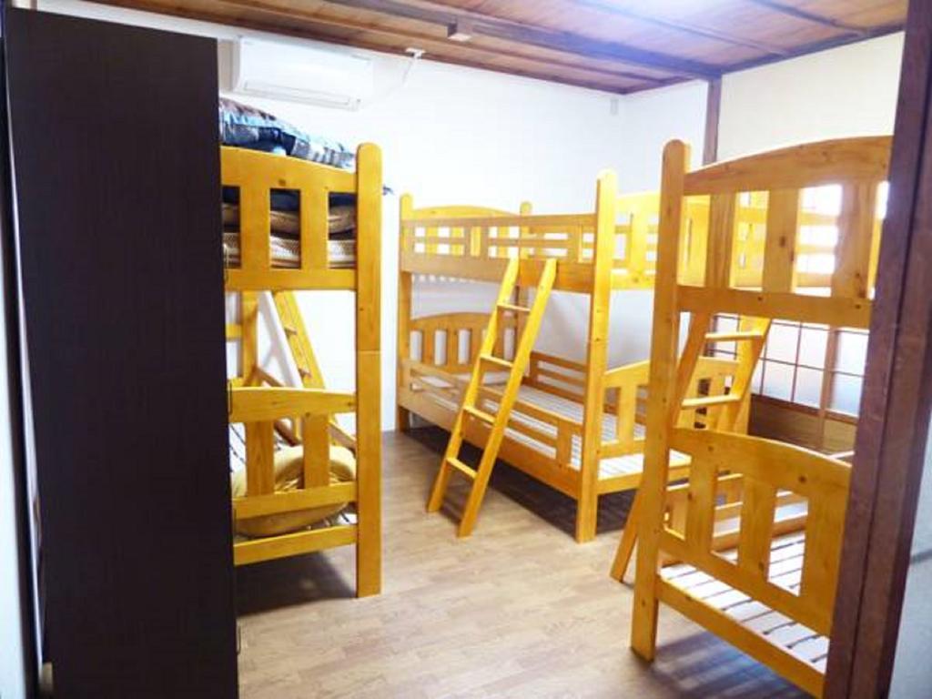 Gomaharu Guesthouse Osaka Exteriör bild