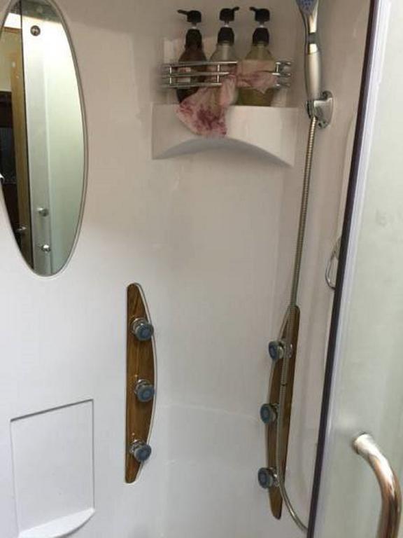 Gomaharu Guesthouse Osaka Exteriör bild