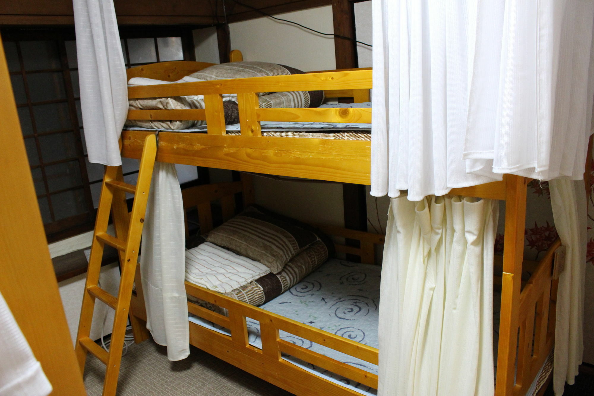 Gomaharu Guesthouse Osaka Exteriör bild